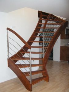 Samonosné dřevěné schody
